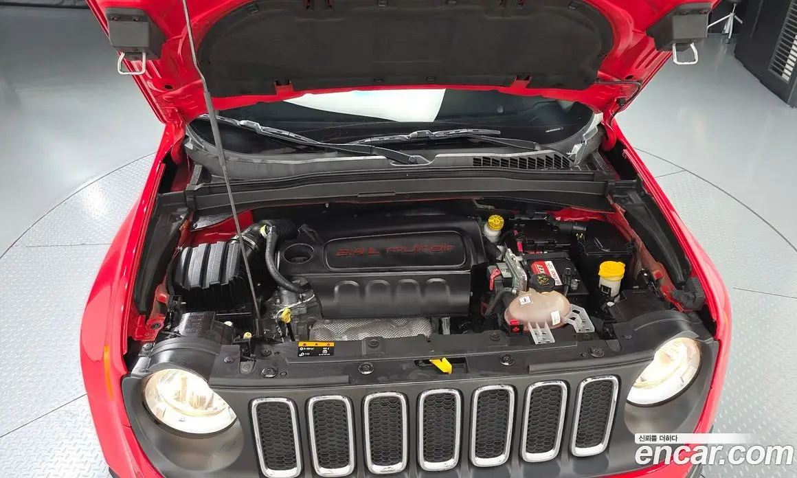 Jeep Renegade 2016 2.4 автомат (гидро), фото 6
