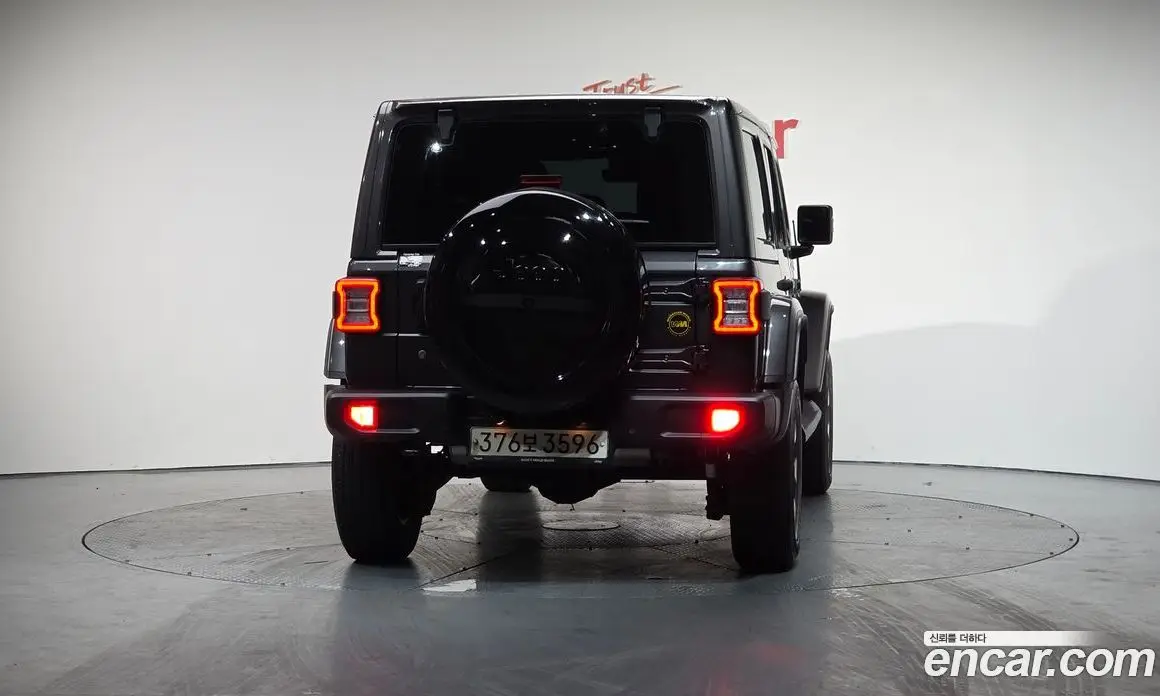 Jeep Wrangler 2019 2.0 автомат (гидро), фото 3