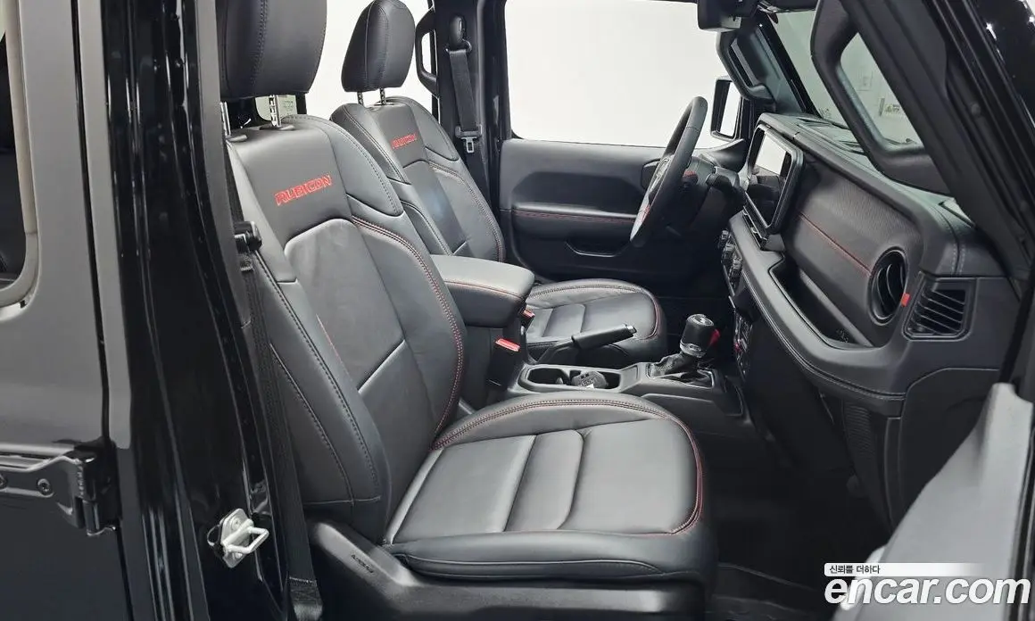Jeep Wrangler 2024 2.0 автомат (гидро), фото 12