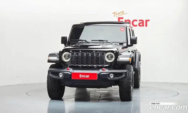 Jeep Wrangler 2024 2.0 автомат (гидро), миниатюра 3