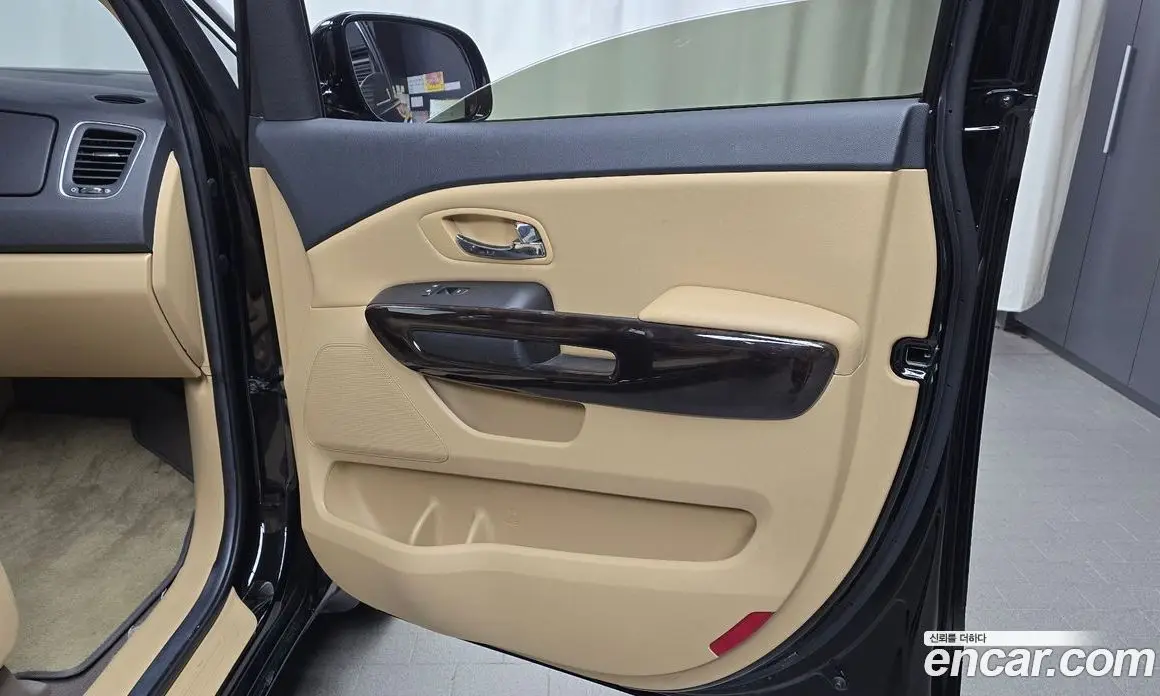 Kia Carnival 2020 2.2 автомат (гидро), фото 15
