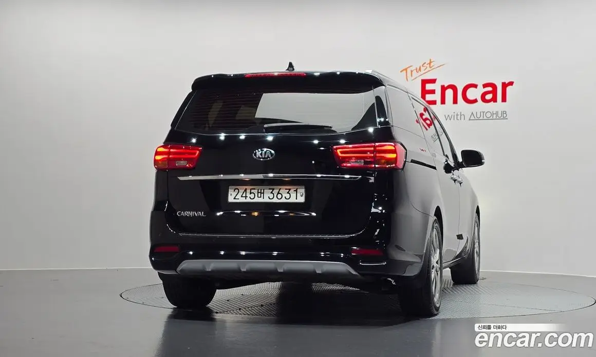 Kia Carnival 2020 2.2 автомат (гидро), фото 4