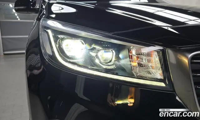 Kia Carnival 2020 2.2 автомат (гидро), миниатюра 8