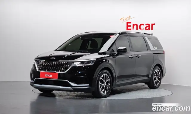 Kia Carnival, 2021, 25 943 км