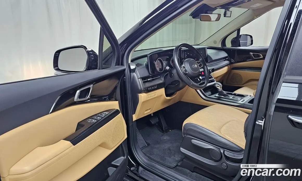 Kia Carnival 2021 2.2 автомат (гидро), фото 13