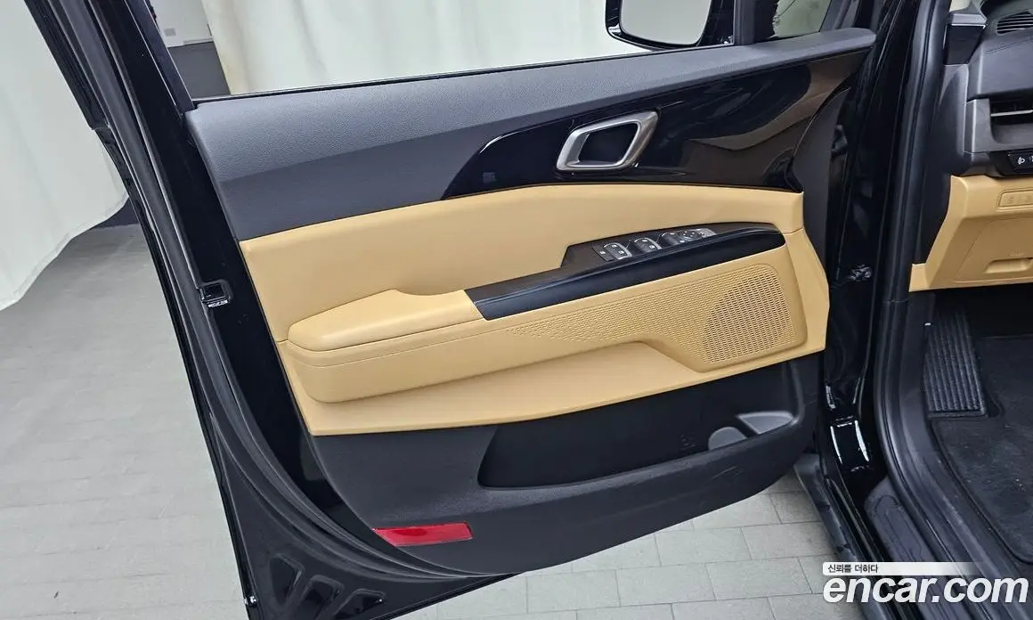 Kia Carnival 2021 2.2 автомат (гидро), фото 14
