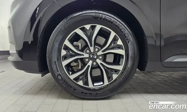 Kia Carnival 2021 2.2 автомат (гидро), миниатюра 5