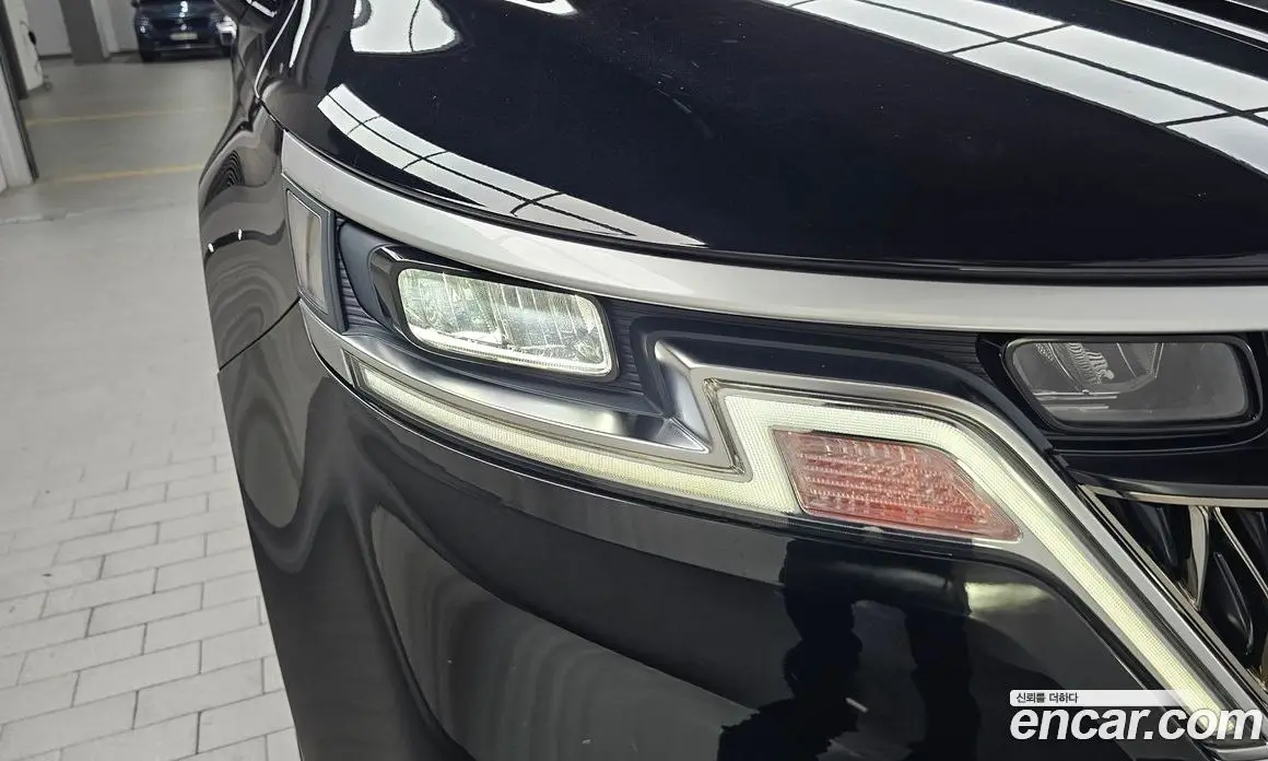 Kia Carnival 2021 2.2 автомат (гидро), фото 8