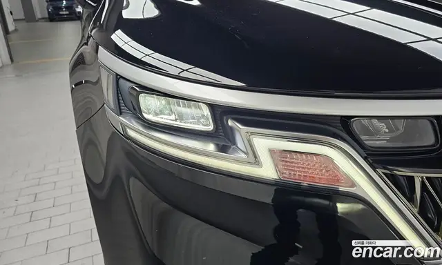 Kia Carnival 2021 2.2 автомат (гидро), миниатюра 8