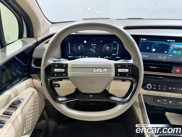 Kia Carnival 2025 1.6 автомат (гидро), миниатюра 12