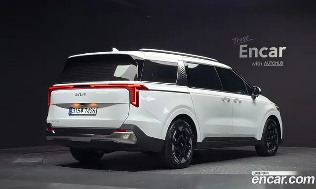 Kia Carnival 2025 2.2 автомат (гидро), миниатюра 2