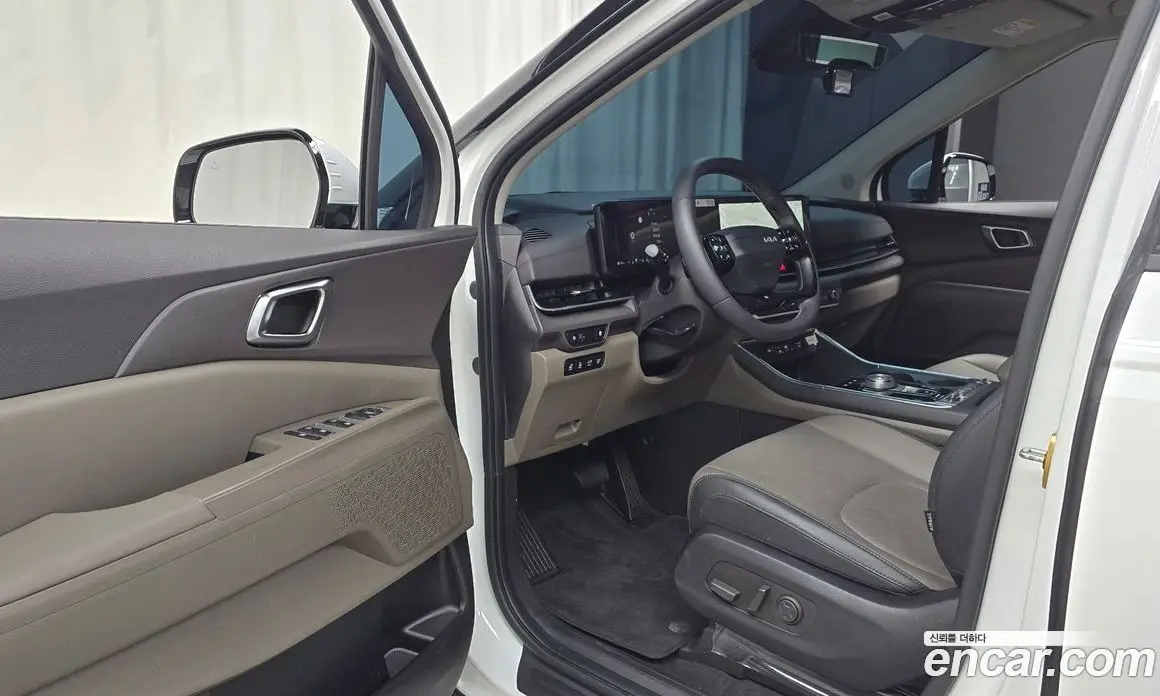 Kia Carnival 2025 2.2 автомат (гидро), фото 13