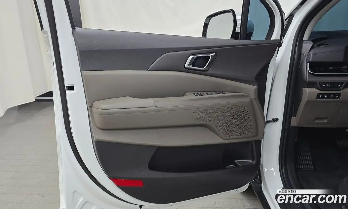 Kia Carnival 2025 2.2 автомат (гидро), фото 14