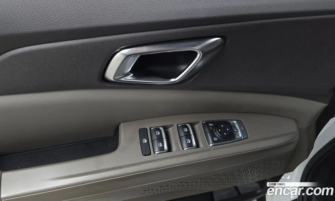 Kia Carnival 2025 2.2 автомат (гидро), фото 26
