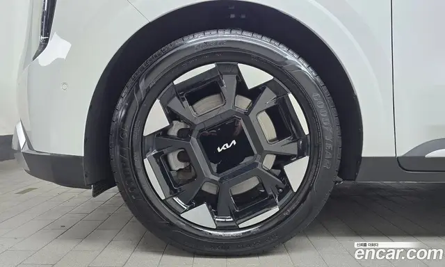 Kia Carnival 2025 2.2 автомат (гидро), миниатюра 5