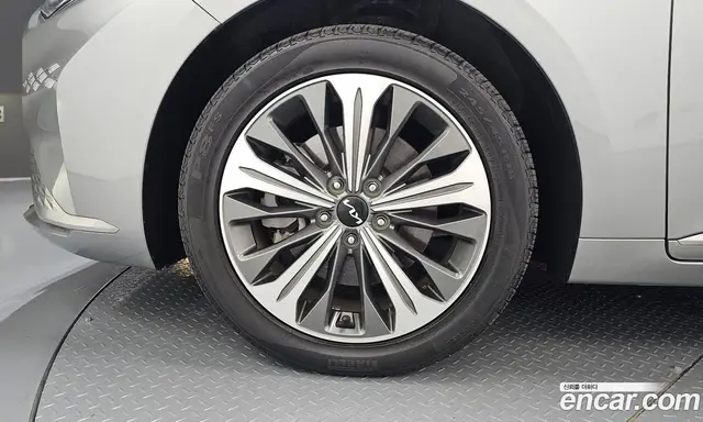 Kia K8 2023 3.5 автомат (гидро), миниатюра 5