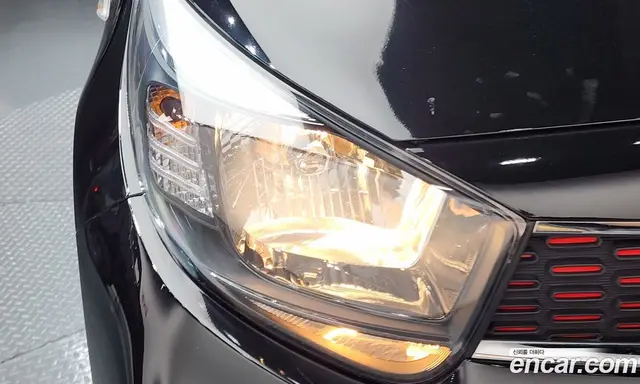 Kia Morning 2018 1.0 автомат (гидро), миниатюра 8