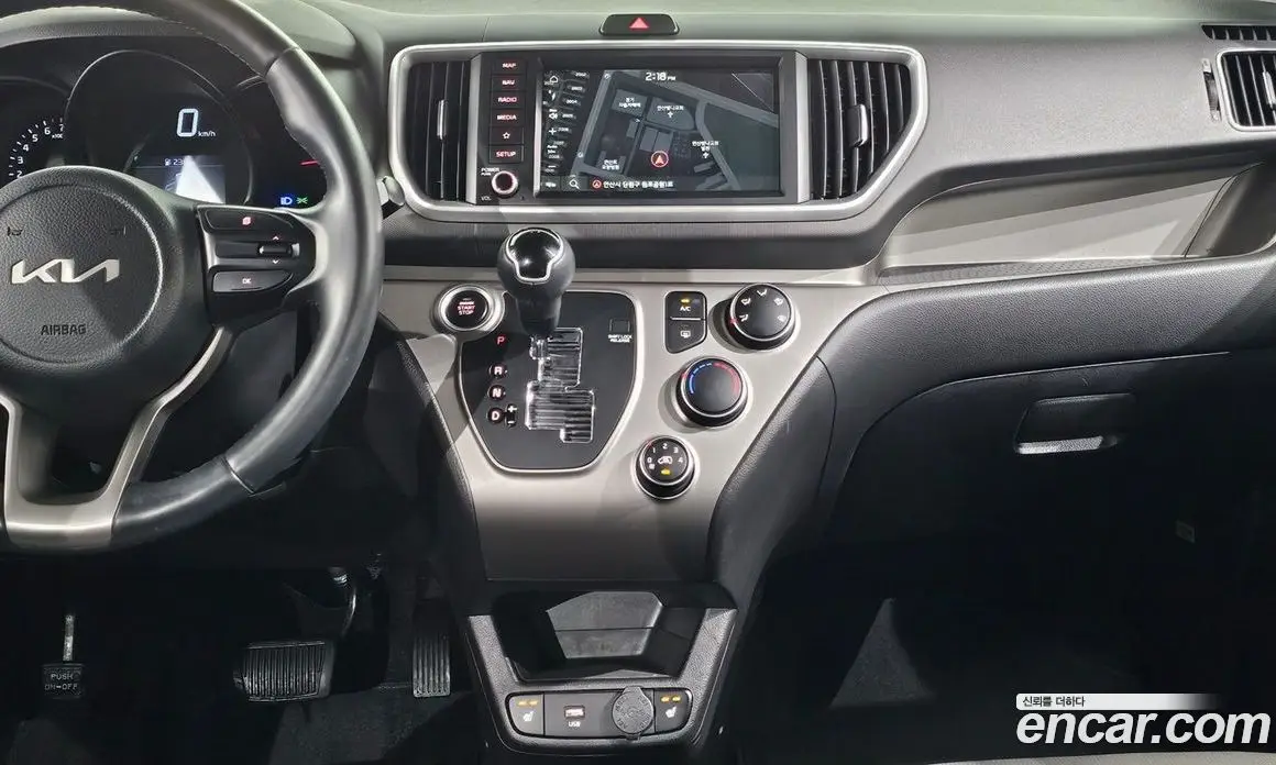 Kia Ray 2021 1.0 автомат (гидро), фото 19