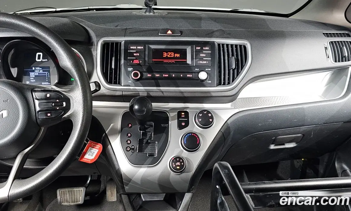 Kia Ray 2022 1.0 автомат (гидро), фото 21