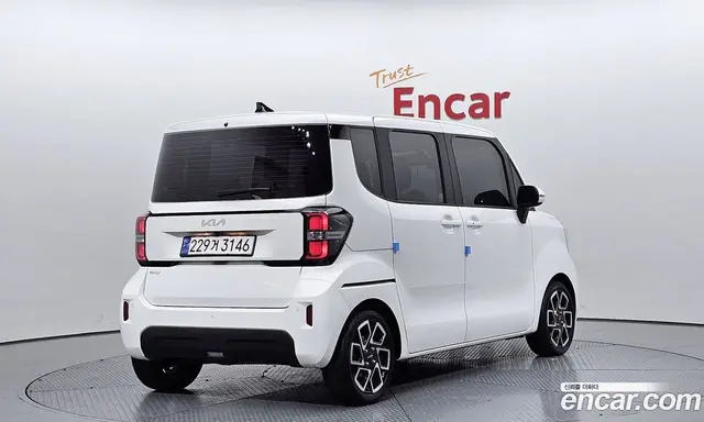 Kia Ray 2023 1.0 автомат (гидро), миниатюра 2