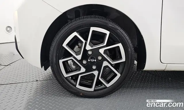 Kia Ray 2023 1.0 автомат (гидро), миниатюра 5