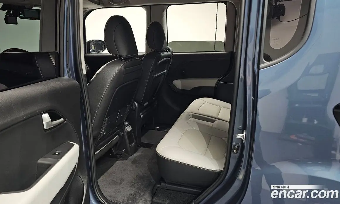Kia Ray 2024 0.1 автомат (гидро), фото 15