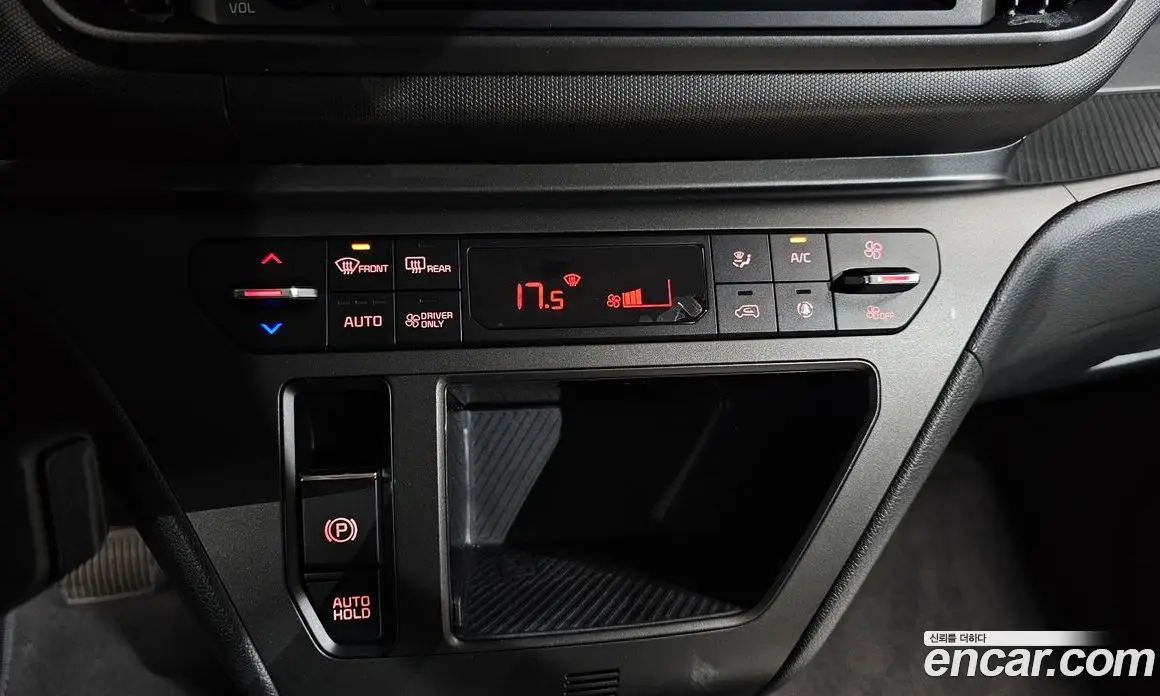 Kia Ray 2024 0.1 автомат (гидро), фото 28