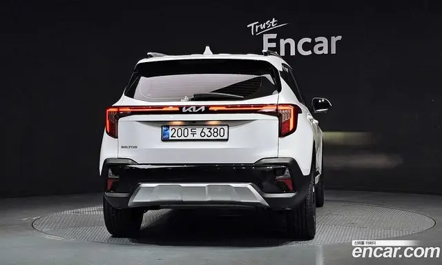 Kia Seltos 2025 1.6 автомат (гидро), миниатюра 4
