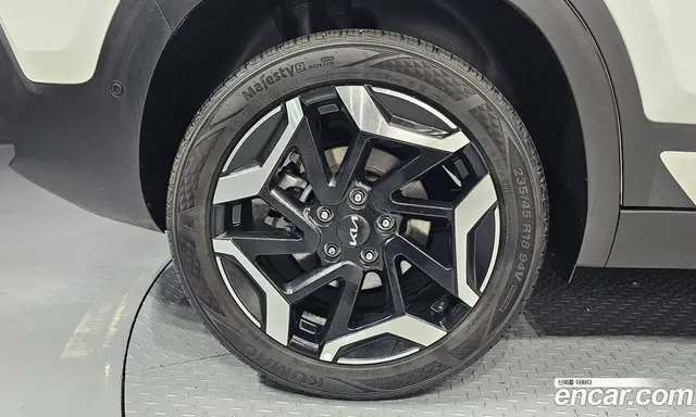 Kia Seltos 2025 1.6 автомат (гидро), миниатюра 5