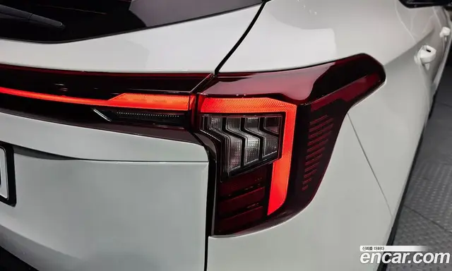 Kia Seltos 2025 1.6 автомат (гидро), миниатюра 9