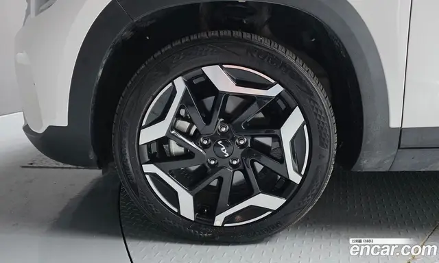 Kia Seltos 2025 1.6 автомат (гидро), миниатюра 5