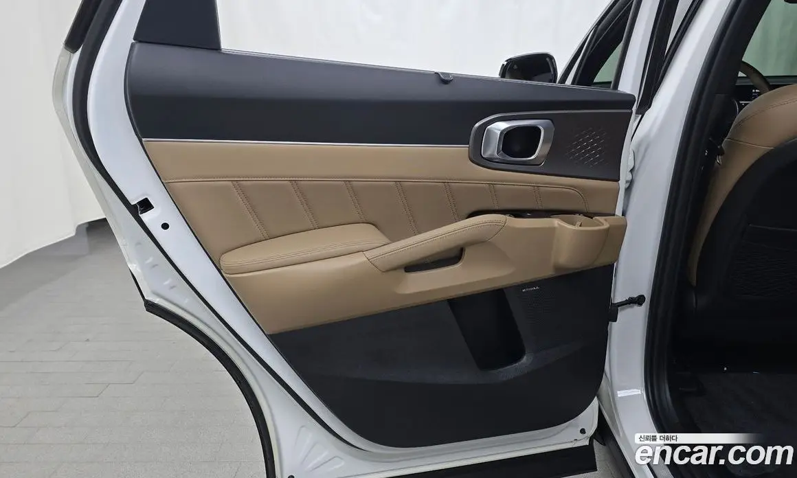Kia Sorento 2024 1.6 автомат (гидро), фото 15