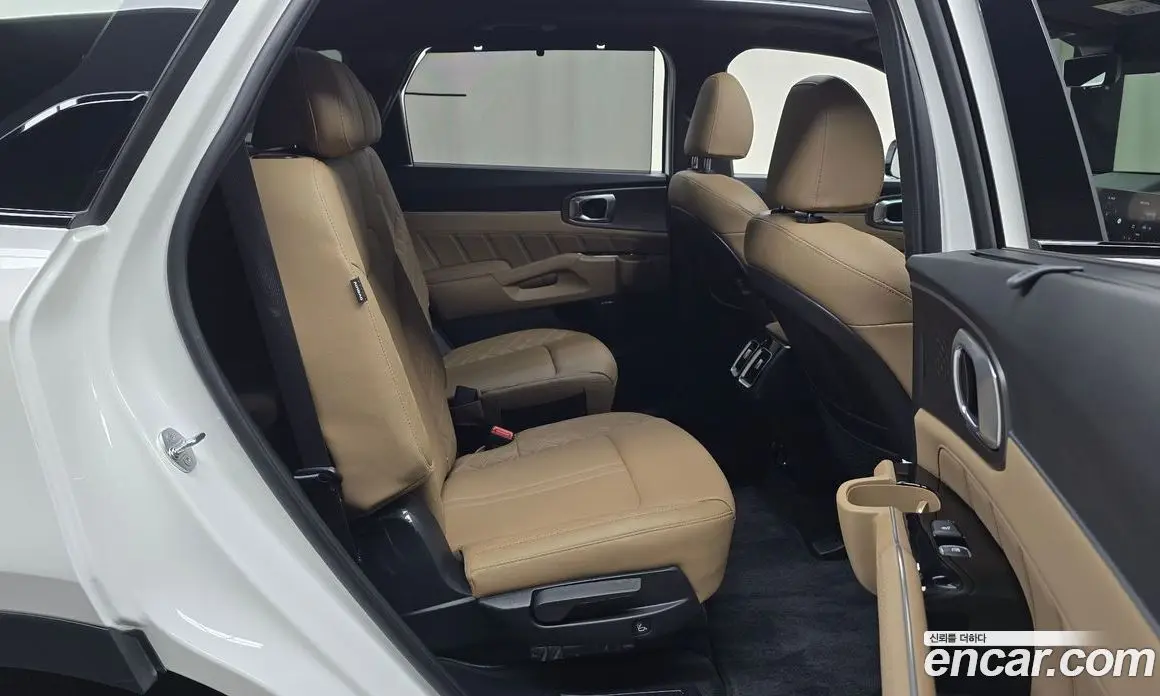 Kia Sorento 2024 1.6 автомат (гидро), фото 17