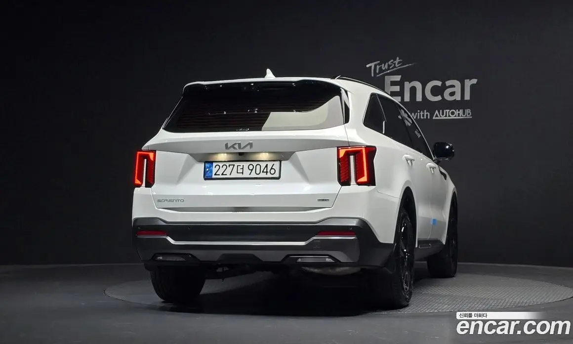 Kia Sorento 2024 1.6 автомат (гидро), фото 4