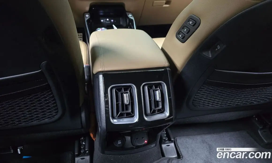 Kia Sorento 2024 1.6 автомат (гидро), фото 36