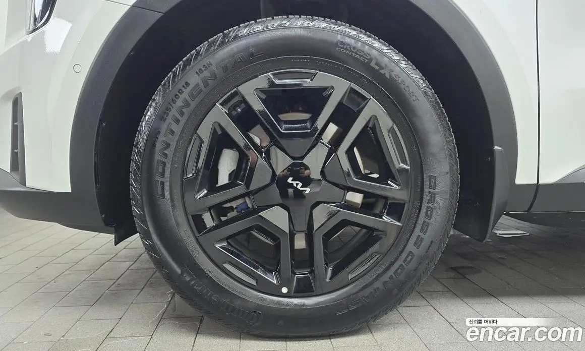Kia Sorento 2024 1.6 автомат (гидро), фото 5
