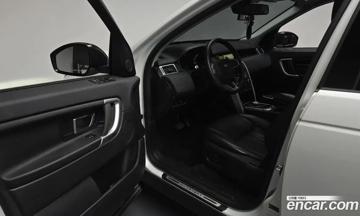 Land Rover Discovery Sport 2018 2.0 автомат (гидро), фото 12