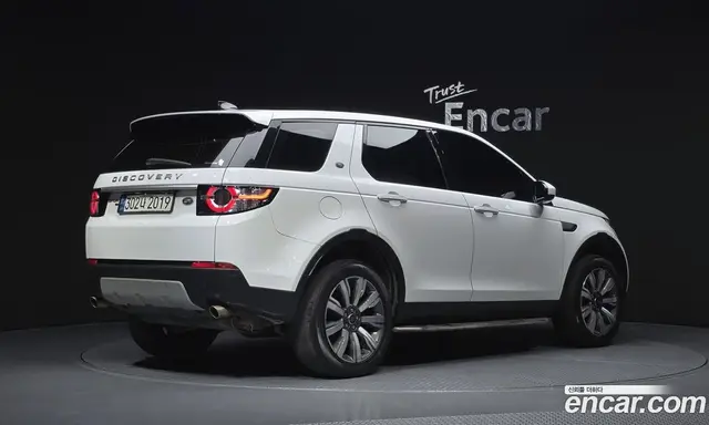 Land Rover Discovery Sport 2019 2.0 автомат (гидро), миниатюра 2
