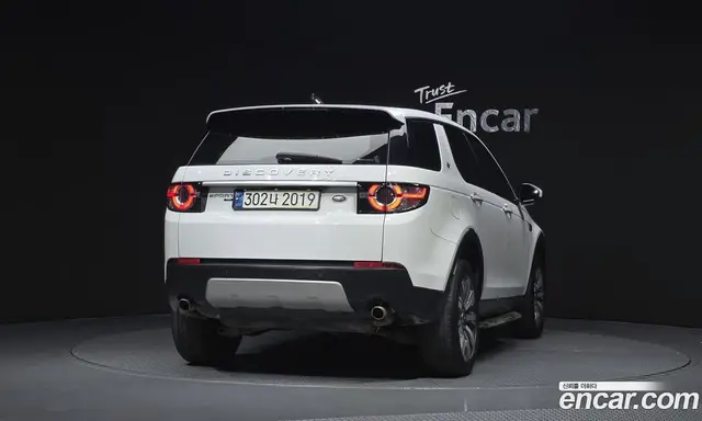 Land Rover Discovery Sport 2019 2.0 автомат (гидро), миниатюра 4