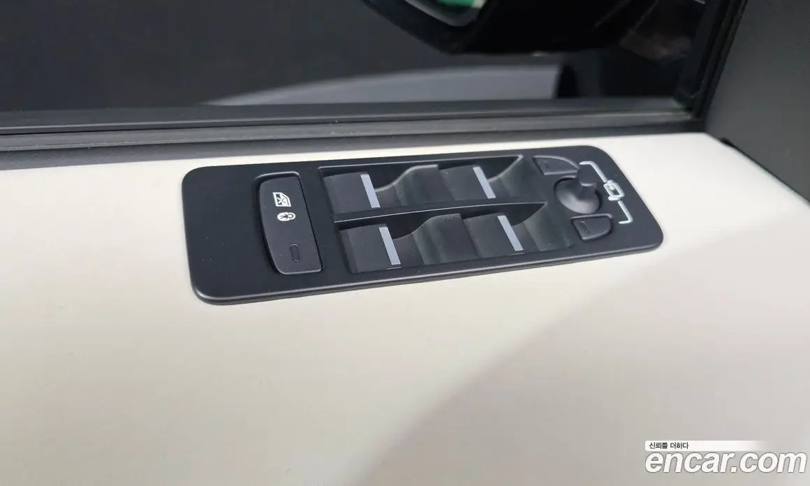 Land Rover Discovery Sport 2022 2.0 автомат (гидро), фото 27