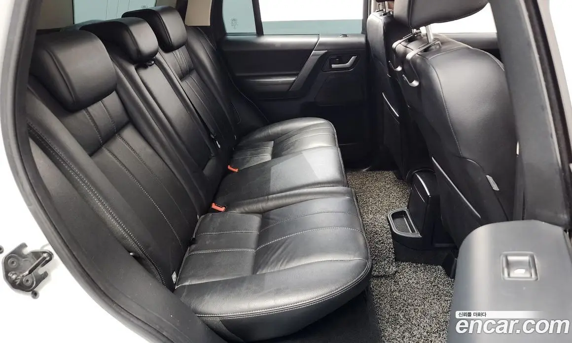 Land Rover Freelander 2014 2.2 автомат (гидро), фото 12