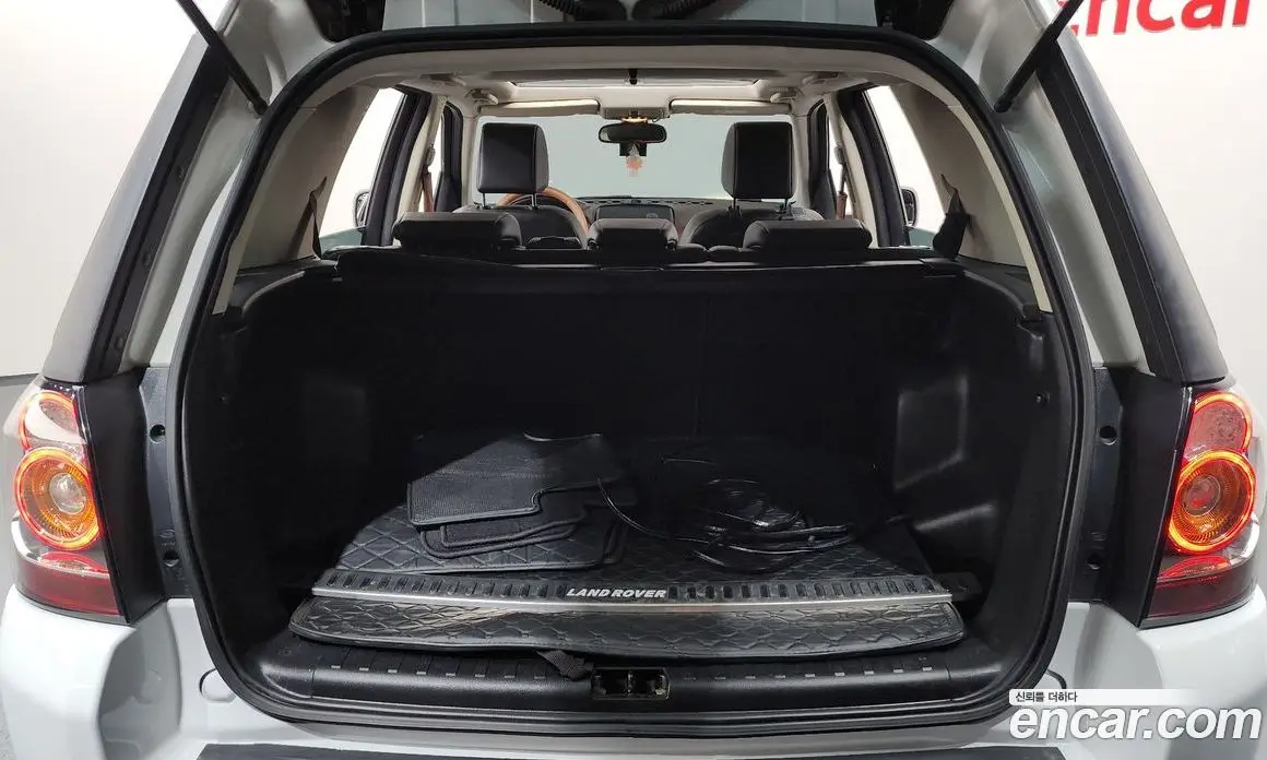 Land Rover Freelander 2014 2.2 автомат (гидро), фото 20