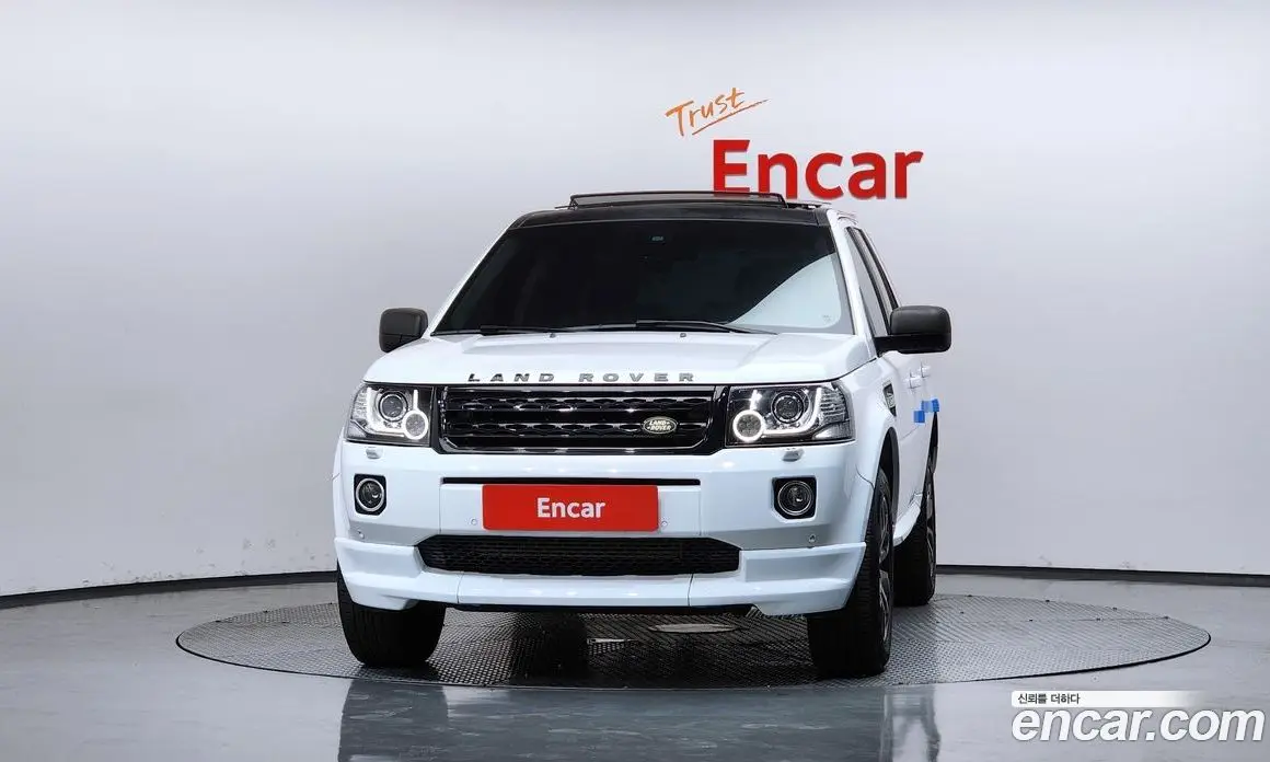 Land Rover Freelander 2014 2.2 автомат (гидро), фото 3