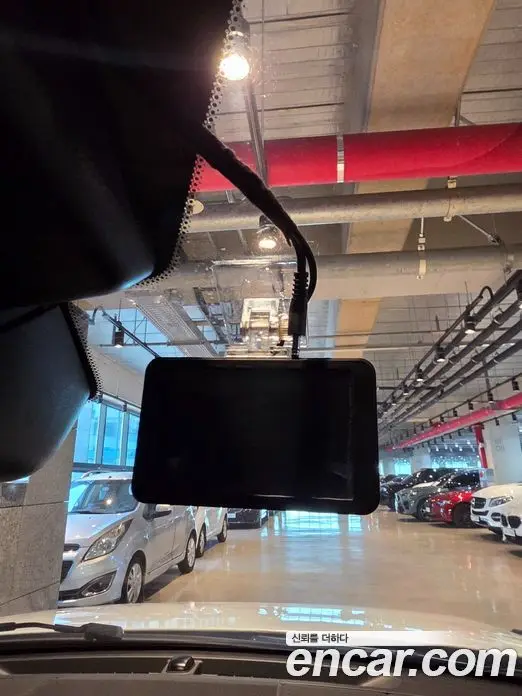 Land Rover Range Rover Evoque 2016 2.0 автомат (гидро), фото 18