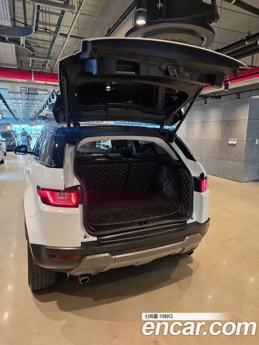 Land Rover Range Rover Evoque 2016 2.0 автомат (гидро), миниатюра 7