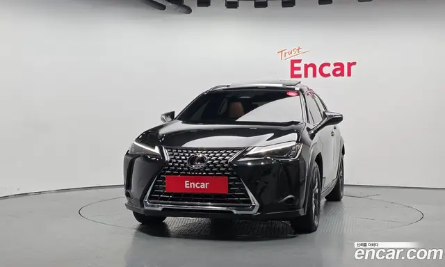 Lexus UX 2024 2.0 автомат (гидро), миниатюра 3