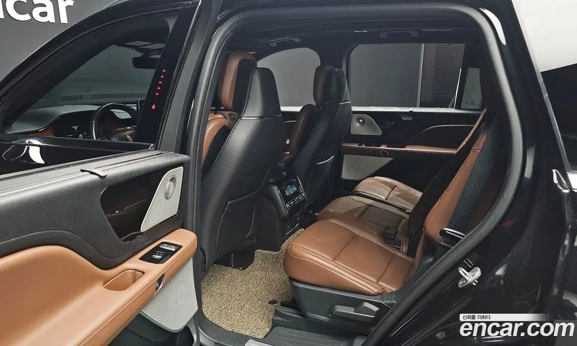 Lincoln Aviator 2021 3.0 автомат (гидро), фото 12 Lincoln Aviator 2021 3.0 автомат (гидро), фото 12