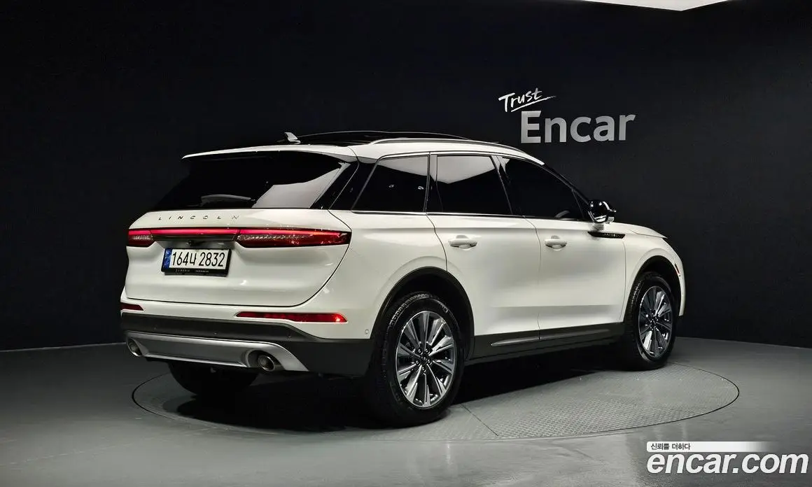 Lincoln Corsair 2022 2.0 автомат (гидро), фото 2 Lincoln Corsair 2022 2.0 автомат (гидро), фото 2