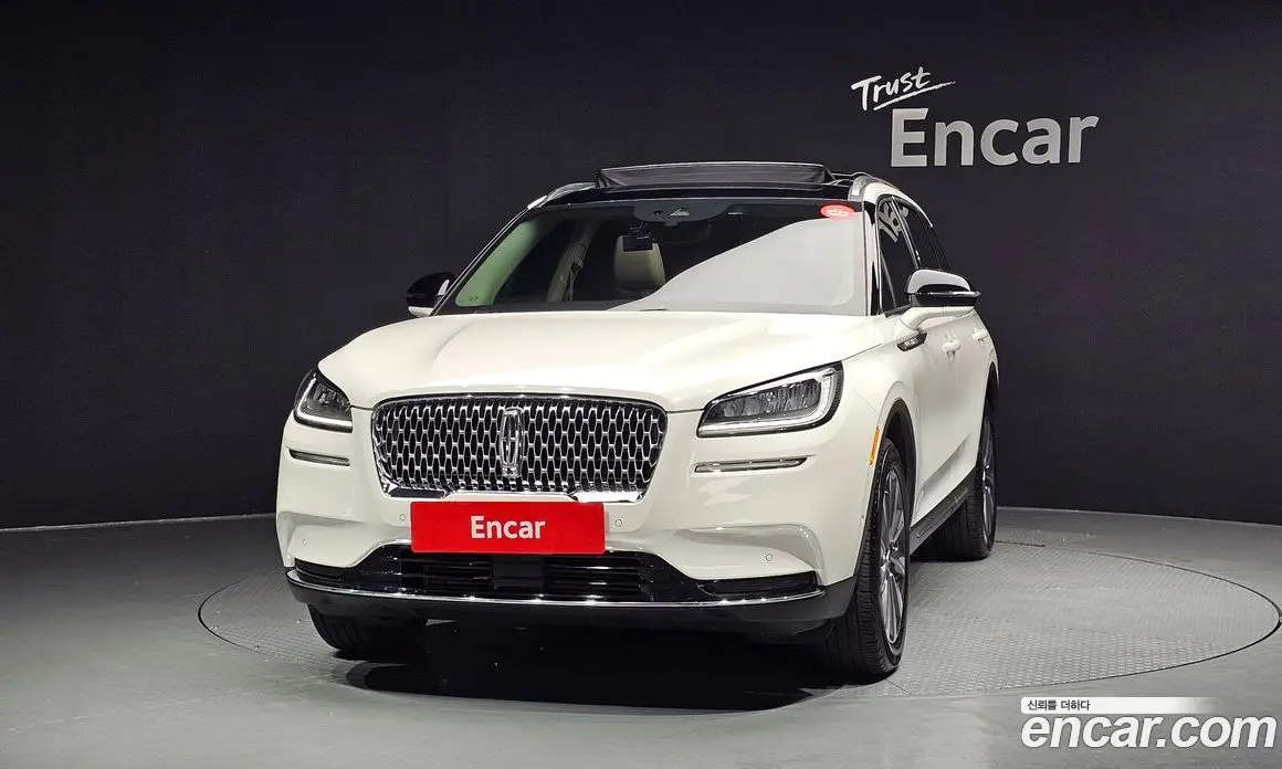 Lincoln Corsair 2022 2.0 автомат (гидро), фото 3 Lincoln Corsair 2022 2.0 автомат (гидро), фото 3