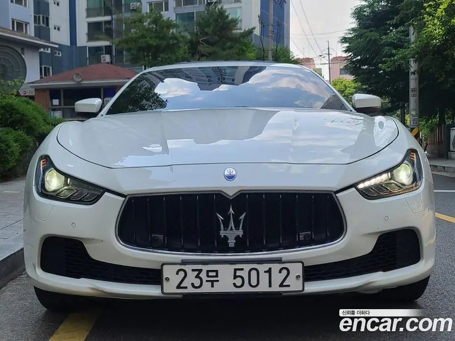 Maserati Ghibli 2017 3.0 автомат (гидро), фото 3 Maserati Ghibli 2017 3.0 автомат (гидро), фото 3